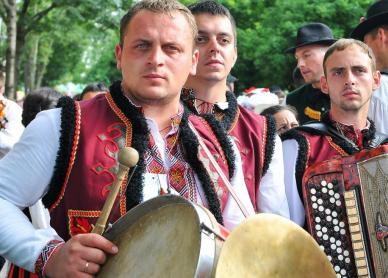 XXVI. Csángó Fesztivál - Főtéri vigaszságok / Jászberény Online / Szalai György